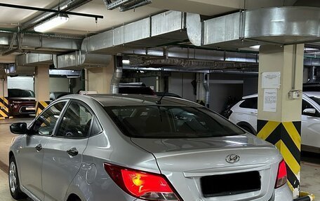 Hyundai Solaris II рестайлинг, 2015 год, 475 000 рублей, 7 фотография