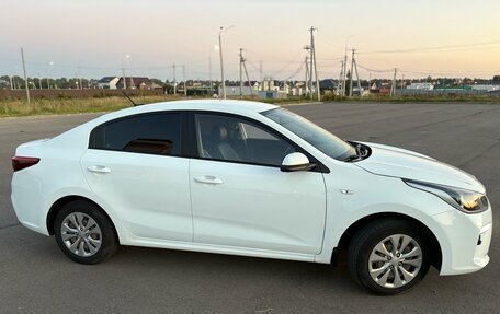 KIA Rio IV, 2019 год, 1 550 000 рублей, 4 фотография