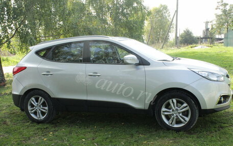 Hyundai ix35 I рестайлинг, 2010 год, 999 000 рублей, 1 фотография