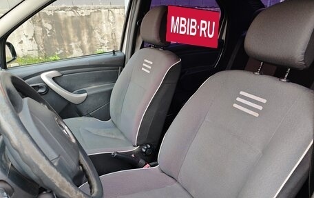 Renault Logan I, 2011 год, 550 000 рублей, 19 фотография