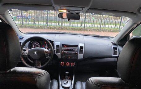 Peugeot 4007, 2012 год, 950 000 рублей, 8 фотография