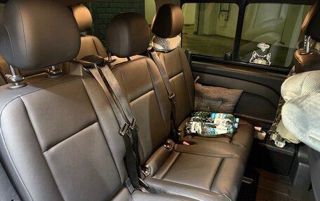 Mercedes-Benz Vito, 2018 год, 4 000 000 рублей, 20 фотография