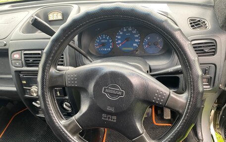 Nissan Cube II, 1998 год, 180 000 рублей, 9 фотография