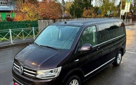 Volkswagen Caravelle T6 рестайлинг, 2017 год, 2 880 000 рублей, 13 фотография