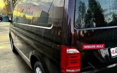 Volkswagen Caravelle T6 рестайлинг, 2017 год, 2 880 000 рублей, 9 фотография