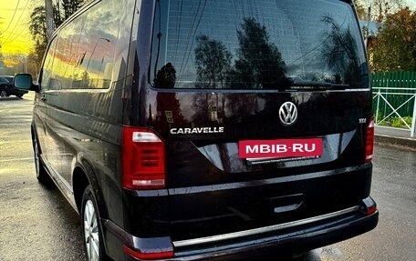 Volkswagen Caravelle T6 рестайлинг, 2017 год, 2 880 000 рублей, 8 фотография