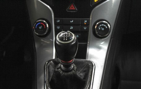 Chevrolet Cruze II, 2012 год, 629 900 рублей, 19 фотография