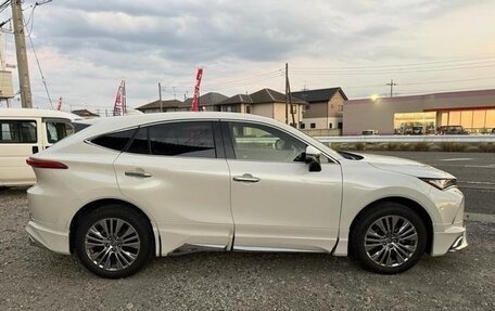 Toyota Harrier, 2020 год, 2 400 000 рублей, 6 фотография