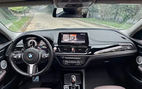 BMW 1 серия, 2022 год, 1 600 999 рублей, 11 фотография