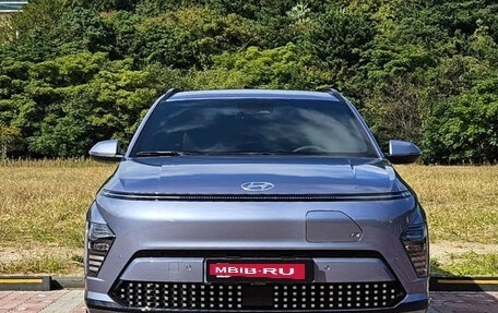 Hyundai Kona, 2023 год, 2 200 000 рублей, 2 фотография