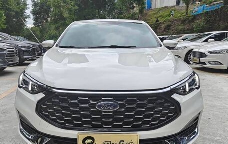 Ford Escort, 2021 год, 1 000 000 рублей, 2 фотография