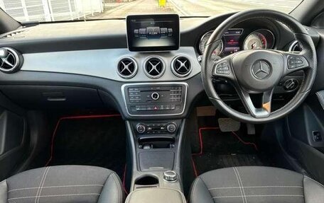Mercedes-Benz CLA, 2016 год, 1 750 000 рублей, 7 фотография