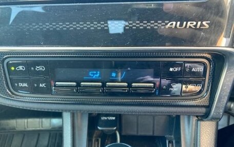 Toyota Auris II, 2018 год, 1 120 000 рублей, 8 фотография