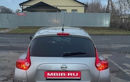 Nissan Juke II, 2011 год, 870 000 рублей, 8 фотография