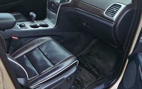 Jeep Grand Cherokee, 2015 год, 2 250 000 рублей, 14 фотография