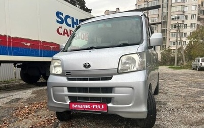 Toyota Pixis Van I, 2013 год, 700 000 рублей, 1 фотография