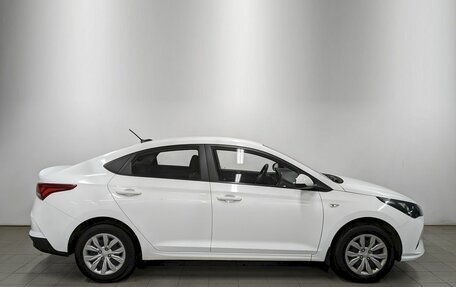 Hyundai Solaris II рестайлинг, 2020 год, 1 350 000 рублей, 4 фотография