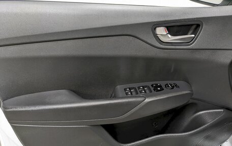 Hyundai Solaris II рестайлинг, 2020 год, 1 350 000 рублей, 11 фотография