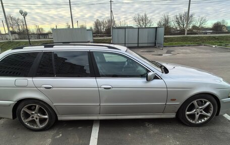 BMW 5 серия, 2001 год, 1 050 000 рублей, 1 фотография