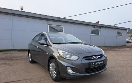 Hyundai Solaris II рестайлинг, 2012 год, 629 000 рублей, 3 фотография