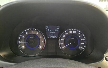 Hyundai Solaris II рестайлинг, 2012 год, 629 000 рублей, 16 фотография