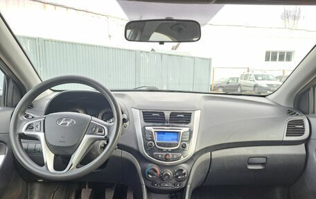 Hyundai Solaris II рестайлинг, 2012 год, 629 000 рублей, 17 фотография