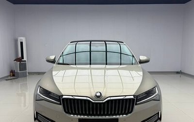 Skoda Superb III рестайлинг, 2022 год, 2 161 000 рублей, 1 фотография