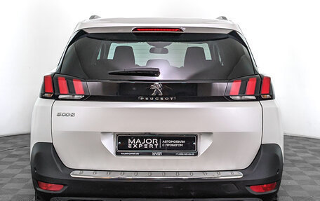 Peugeot 5008 II, 2019 год, 2 200 000 рублей, 6 фотография