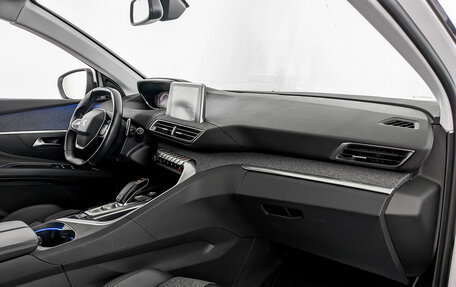 Peugeot 5008 II, 2019 год, 2 200 000 рублей, 11 фотография