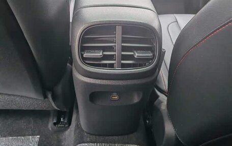 Hyundai Elantra, 2022 год, 1 500 000 рублей, 14 фотография