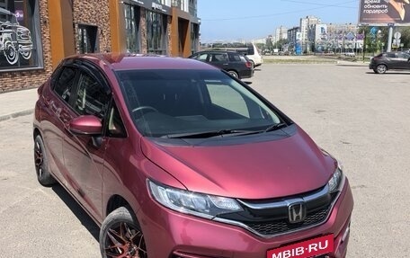 Honda Fit III, 2018 год, 1 150 000 рублей, 1 фотография