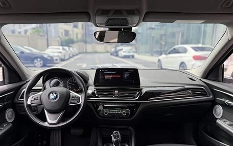 BMW 1 серия, 2022 год, 1 770 000 рублей, 12 фотография