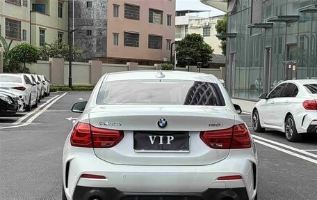 BMW 1 серия, 2022 год, 1 770 000 рублей, 7 фотография