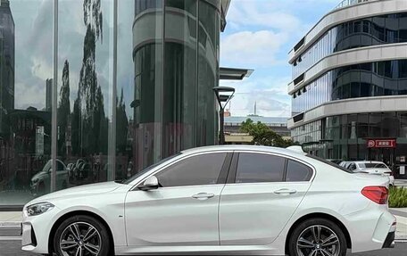 BMW 1 серия, 2022 год, 1 770 000 рублей, 5 фотография