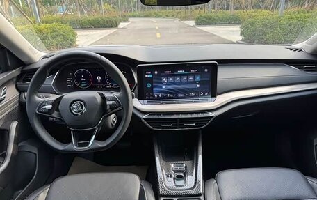 Skoda Octavia IV, 2022 год, 2 150 000 рублей, 15 фотография