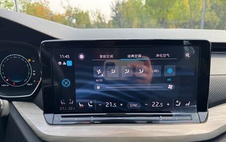 Skoda Octavia IV, 2022 год, 2 150 000 рублей, 17 фотография