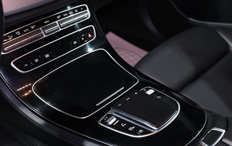 Mercedes-Benz E-Класс, 2021 год, 2 475 000 рублей, 15 фотография