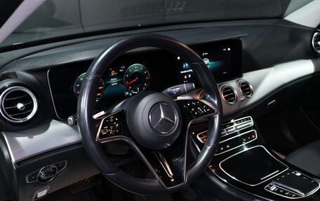 Mercedes-Benz E-Класс, 2021 год, 2 475 000 рублей, 10 фотография