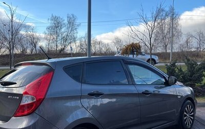 Hyundai Solaris II рестайлинг, 2013 год, 870 000 рублей, 1 фотография