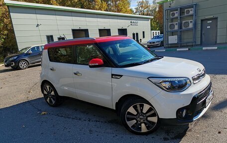 KIA Soul II рестайлинг, 2017 год, 1 250 000 рублей, 1 фотография