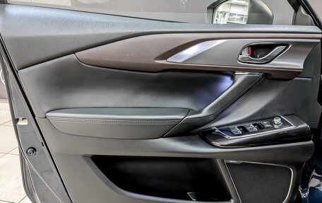 Mazda CX-9 II, 2017 год, 2 910 000 рублей, 20 фотография