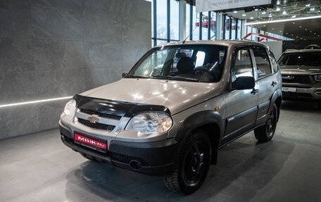 Chevrolet Niva I рестайлинг, 2009 год, 340 000 рублей, 1 фотография