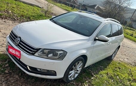 Volkswagen Passat B7, 2012 год, 1 175 000 рублей, 2 фотография