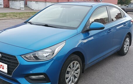 Hyundai Solaris II рестайлинг, 2019 год, 1 300 000 рублей, 4 фотография