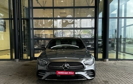 Mercedes-Benz E-Класс, 2020 год, 5 670 000 рублей, 3 фотография