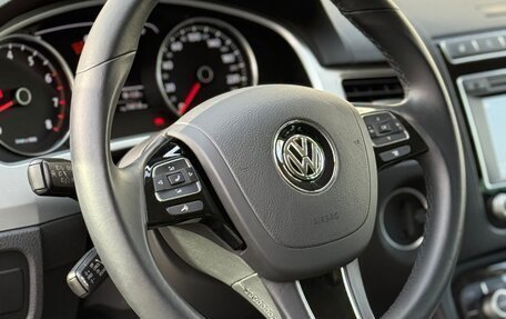 Volkswagen Touareg III, 2015 год, 2 750 000 рублей, 16 фотография