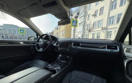 Volkswagen Touareg III, 2015 год, 2 750 000 рублей, 25 фотография