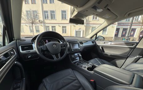 Volkswagen Touareg III, 2015 год, 2 750 000 рублей, 23 фотография