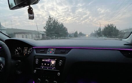 Skoda Octavia, 2016 год, 900 000 рублей, 15 фотография