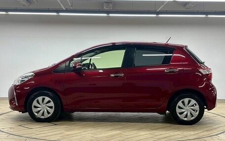 Toyota Vitz, 2019 год, 990 000 рублей, 5 фотография